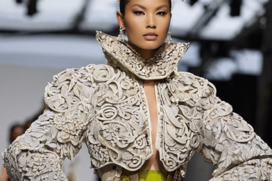 “Wearable Art: The Intersection of Fashion and Artistry”